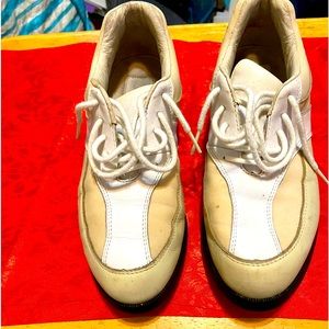 Golfstream Womans Leather Golf Shoes Sz 7